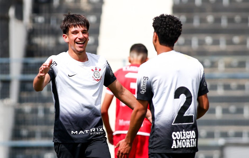 Goleada do Corinthians altera top-3 da artilharia do Paulista Sub-17 - Imagem do artigo