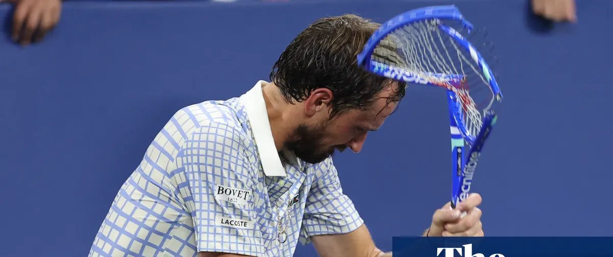 Ex-campeão Daniil Medvedev perde a cabeça e é eliminado em estreia caótica no US Open - Imagem do artigo