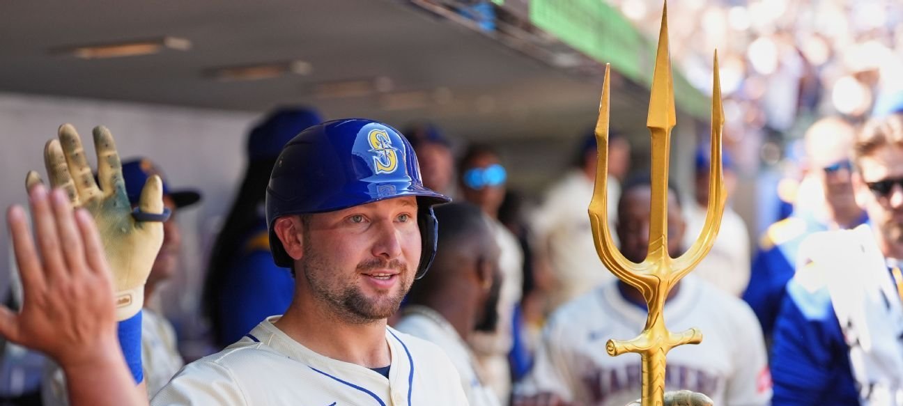 Cal Raleigh supera recorde de HR para catchers e mira marcas históricas na MLB - Imagem do artigo