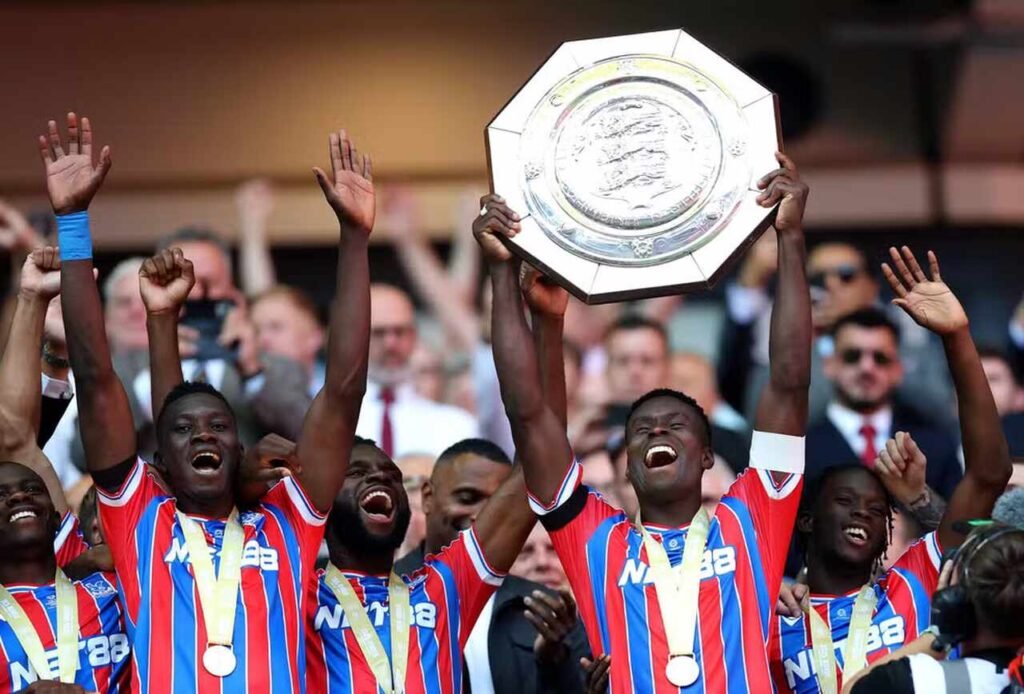 CAS redireciona Crystal Palace à Conference League e confirma Nottingham Forest na Liga Europa - Imagem do artigo original