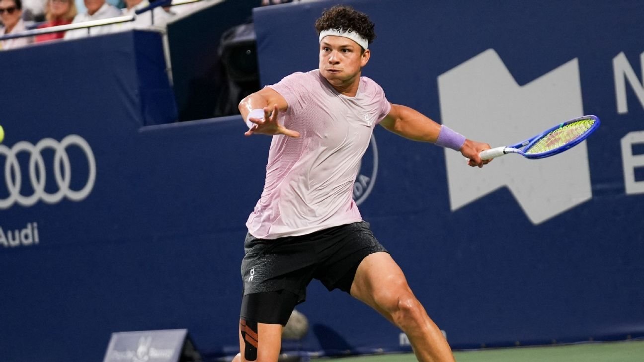 Ben Shelton vira sobre Khachanov e conquista o Masters 1000 de Toronto - Imagem do artigo