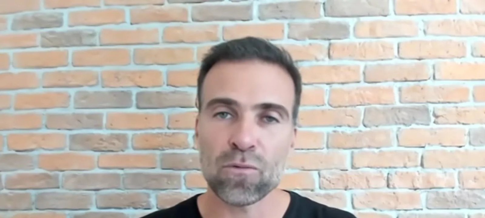 São Paulo é criticado após vender Henrique Carmo por US$ 6 mi; Pilhado fala em “preço de banana” - Imagem do artigo