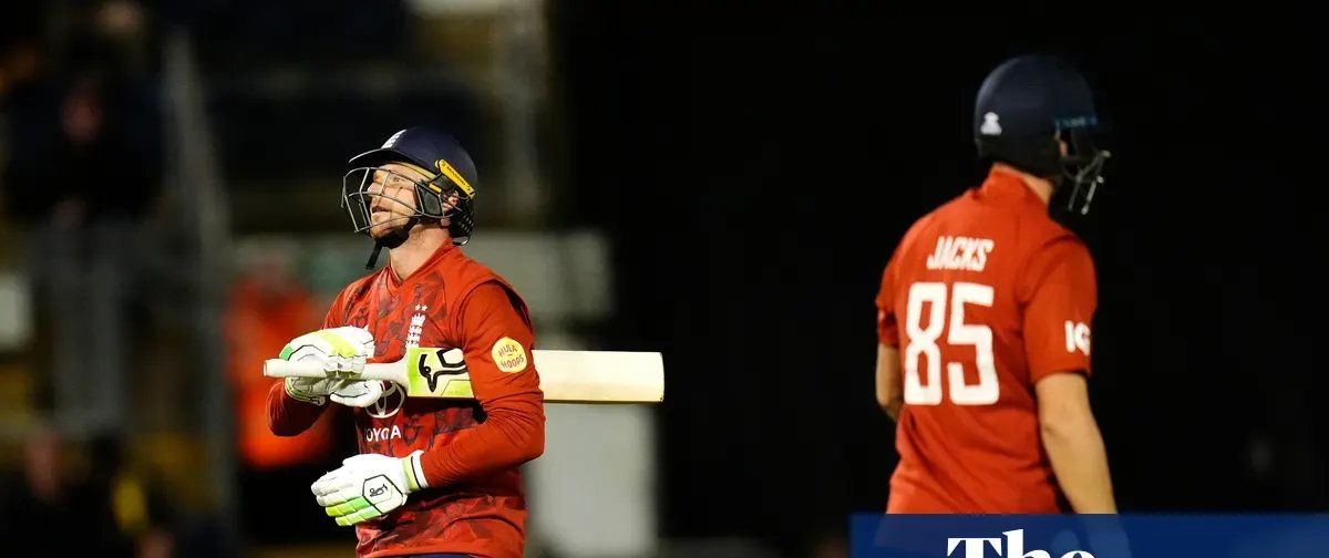 Inglaterra tropeça na estreia e perde T20 reduzido para a África do Sul sob forte chuva - Imagem do artigo