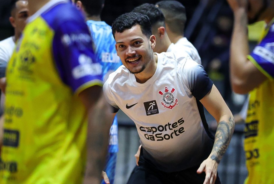Corinthians volta a aplicar 10 gols e reforça ataque de dois dígitos em 2025 - Imagem do artigo