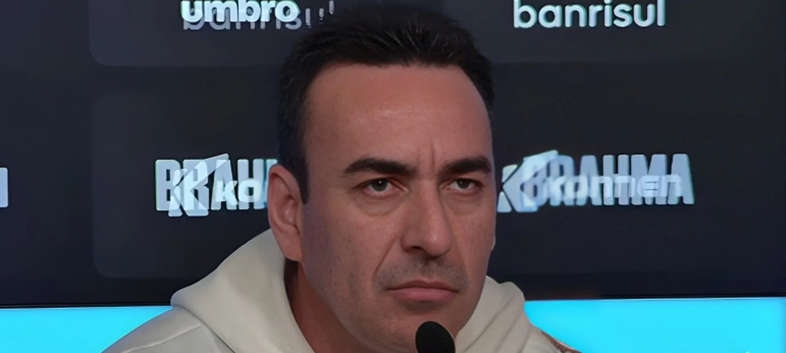 Grêmio quer nome de peso e negocia com Paulo Pelaipe ou Rui Costa para o futebol em 2026 - Imagem do artigo