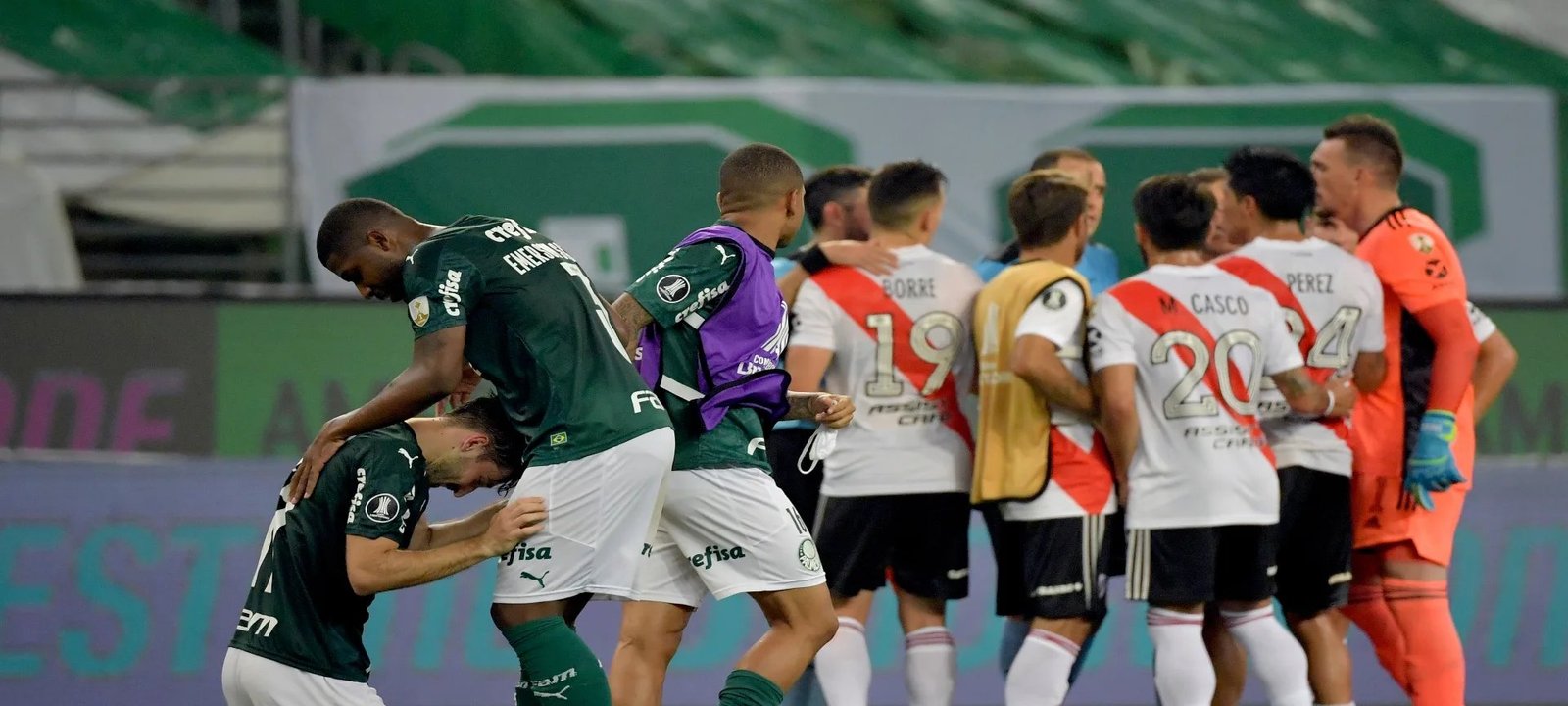 Às vésperas de reencontro na Libertadores, Emerson Santos revive “milagre” contra o River Plate - Imagem do artigo