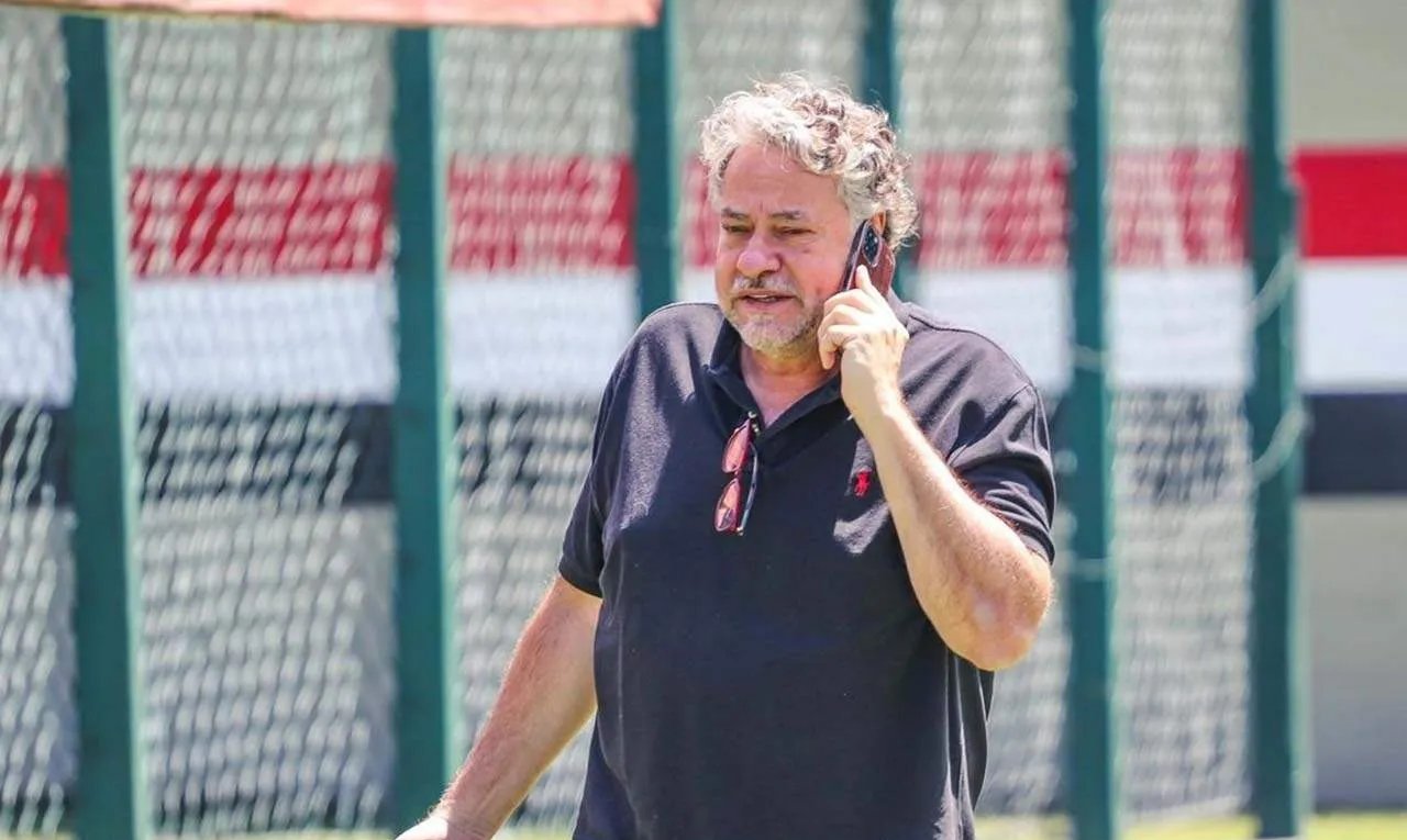 Visita solitária de Julio Casares ao CT reforça afastamento de Carlos Belmonte no São Paulo - Imagem do artigo