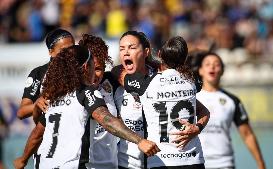 Corinthians atropela Boca Juniors, assume vantagem histórica e garante semifinal na Libertadores Feminina - Imagem do artigo