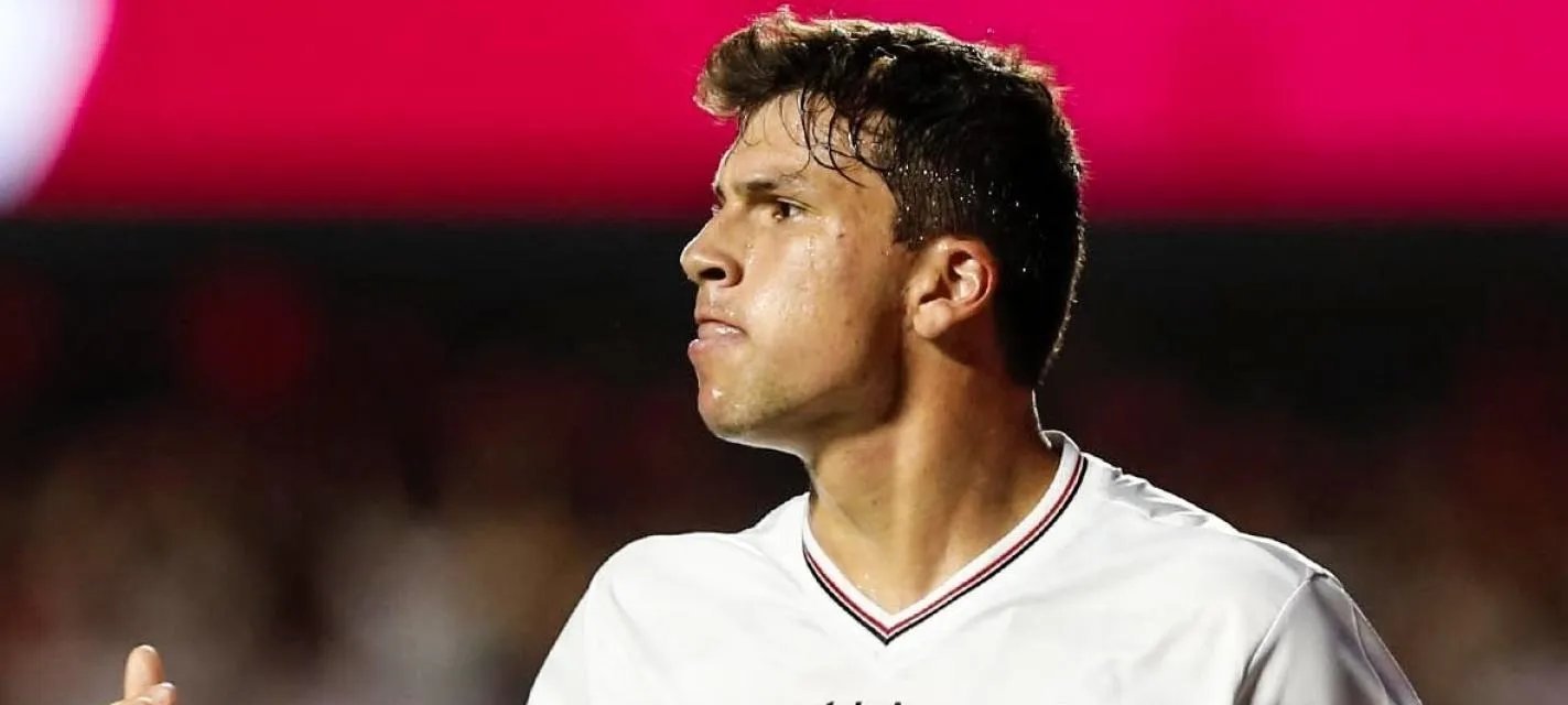 Atacante chileno volta e vira reforço imediato do São Paulo para enfrentar o Grêmio - Imagem do artigo