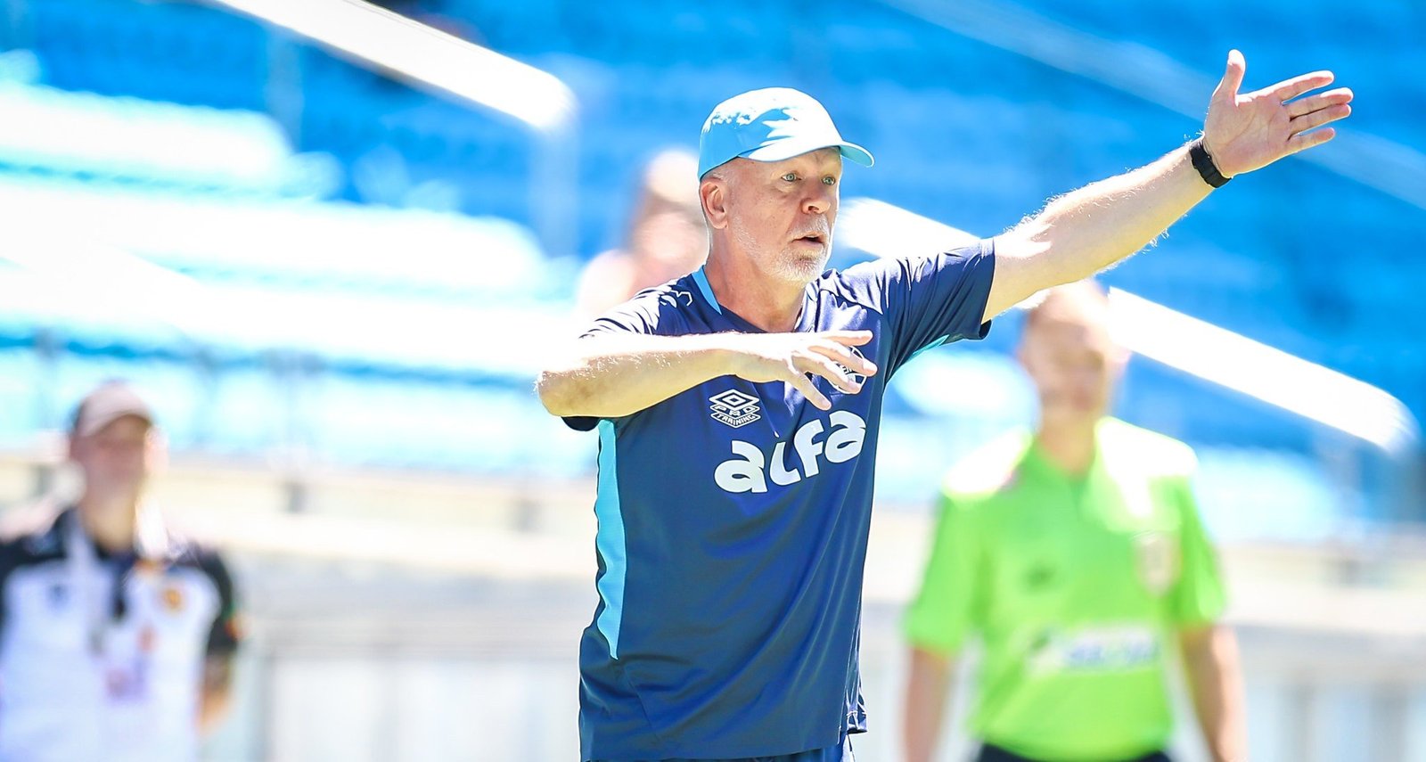 Grêmio vive semana de cobranças, salários atrasados e retornos antes de encarar o São Paulo - Imagem do artigo