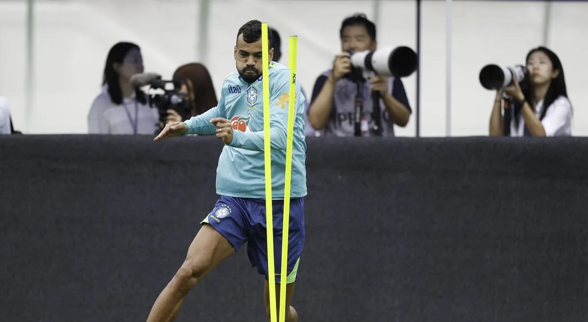 Entre lágrimas, Fabrício Bruno assume erros contra o Japão e pede que torcida “não seja covarde” - Imagem do artigo
